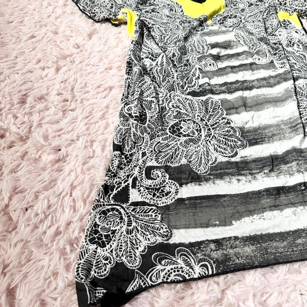 Y2K Art to Wear Floral Distressed Printed Eclectic Sharkbite Hem Top Womens S - Picture 3 of 7